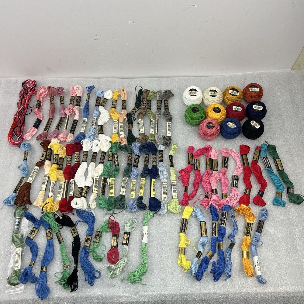 Lot of 70+ Embroidery Floss & Cross Stitch Fabric DMC Pear Ball Coats & Clark’s